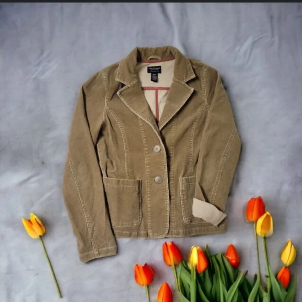 American outfitter Blazer, Tan, Corduroy,EUC,American, Eagle small, petite - Picture 2 of 6